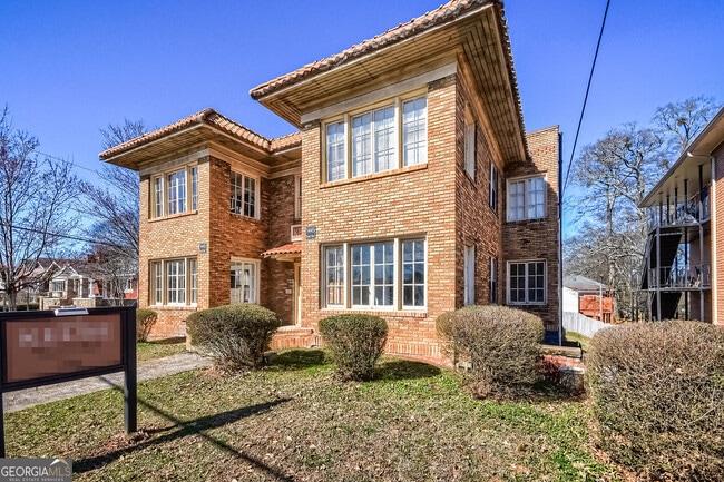 Photo - 1445 Lucile Ave SW