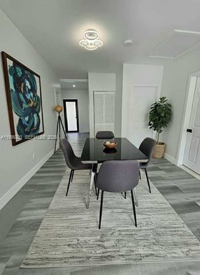 Photo - 2160 NW 30th St