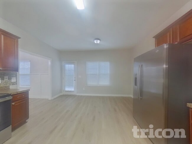 Photo - 259 Baneberry Loop