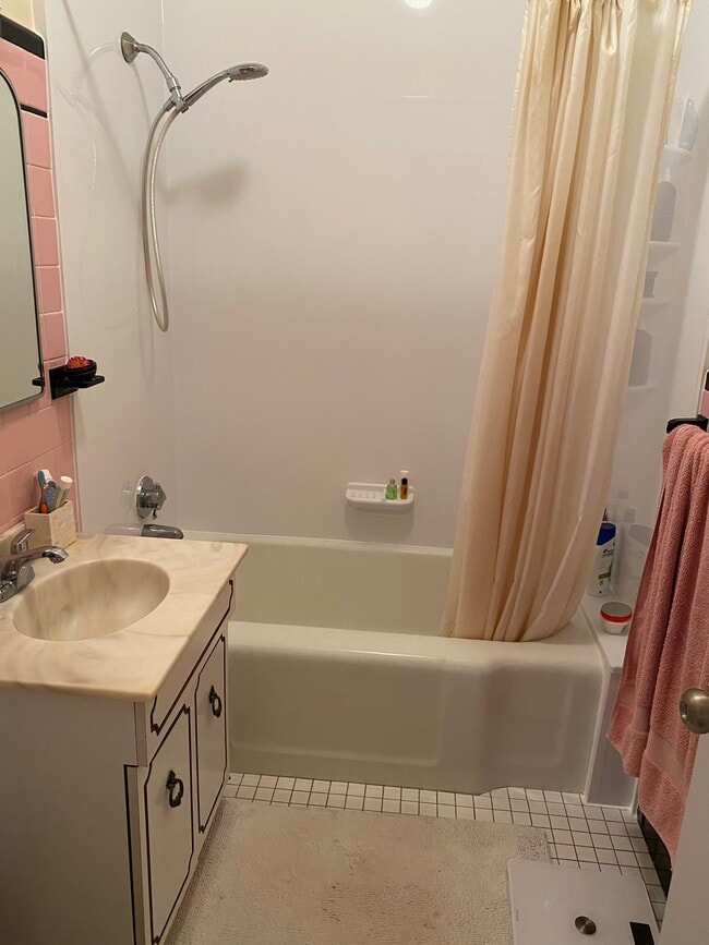 Photo - 102 Rogers Ave Unidad 1