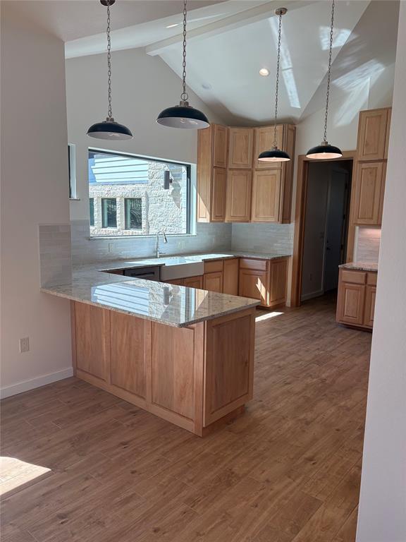 Photo - 107 Lake Hills Dr S