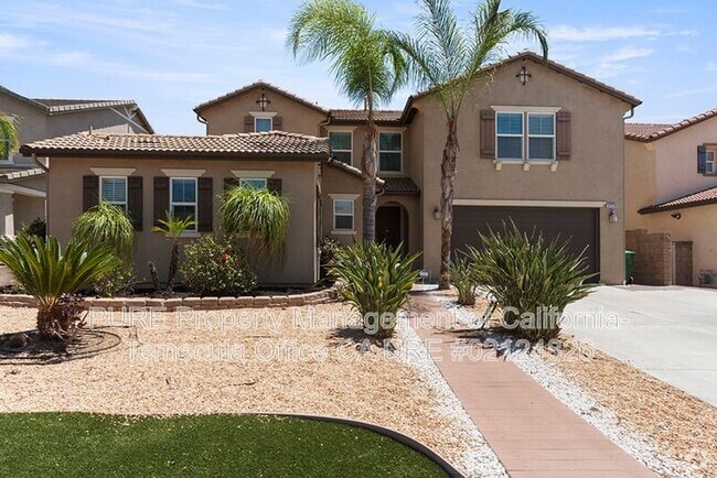 Building Photo - 37270 Whispering Hills Dr Rental