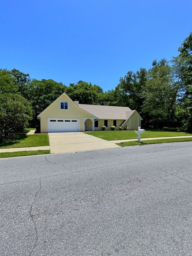 118 Linnet Dr