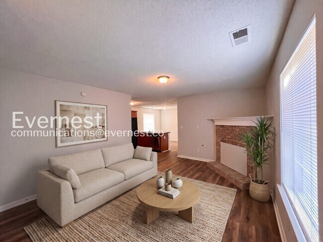Photo - 3 Bed, 2 Bath Home with Garage / Pet-Friendly / Coming Soon!
