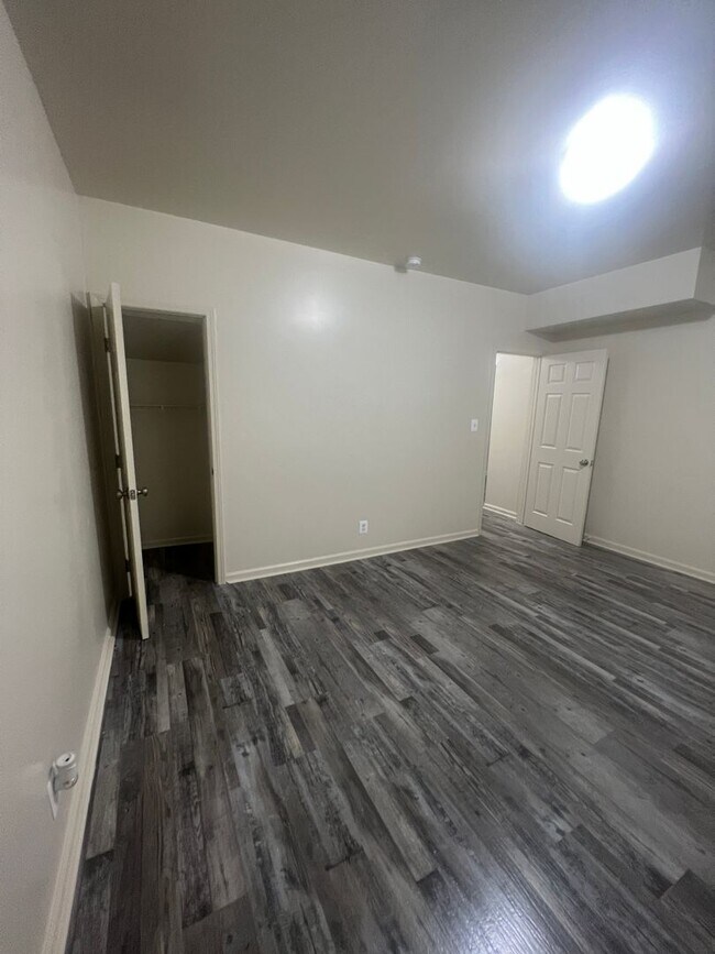 Photo - 741 Alabama St Unit 2