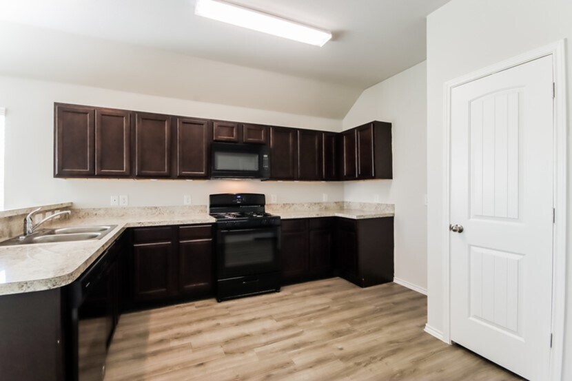 Photo - 25734 Hazy Elm Ln