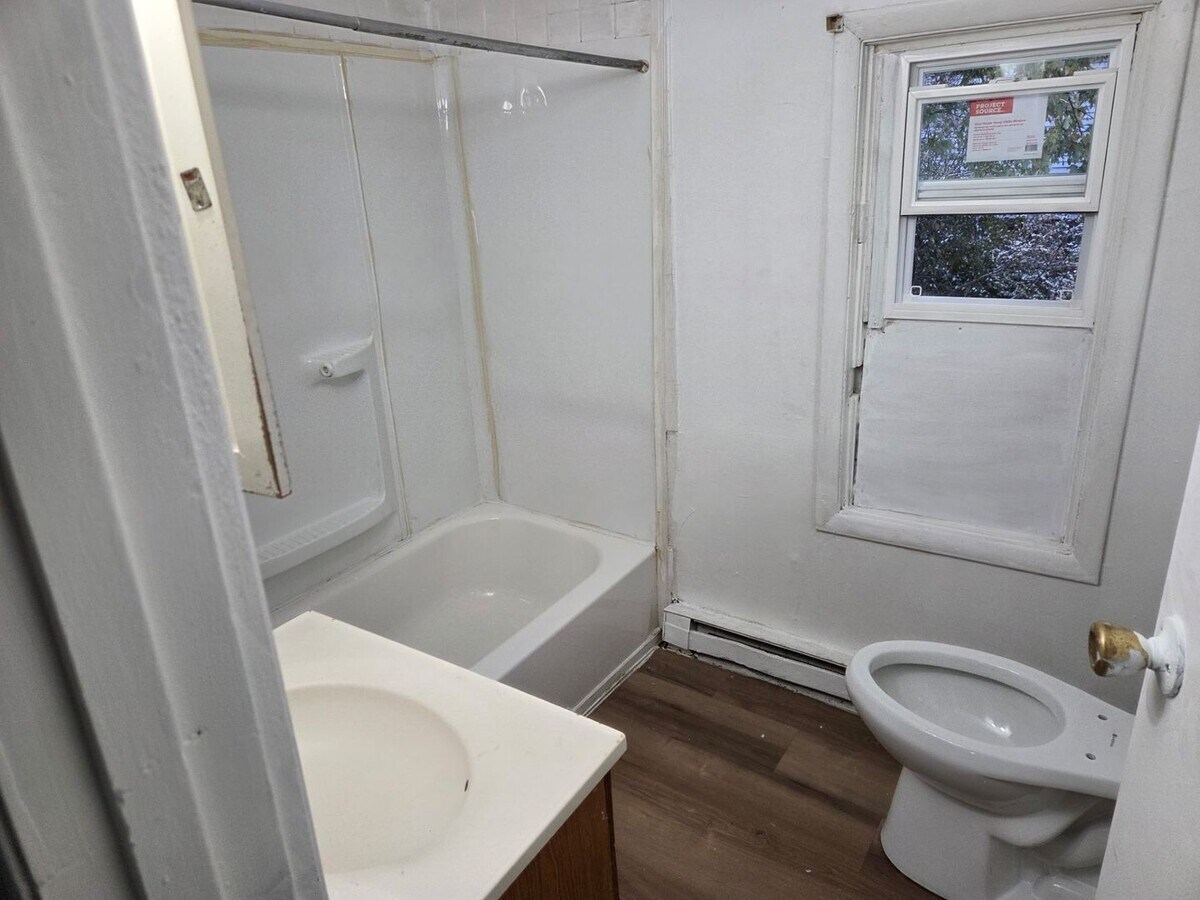 Photo - 801 E Division St Unidad Apt. 6