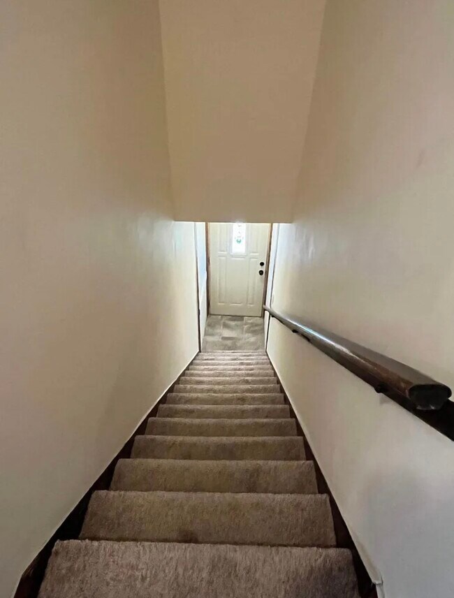 Photo - 722 Hutchins Ave