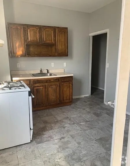 Building Photo - 231 3rd St Rental