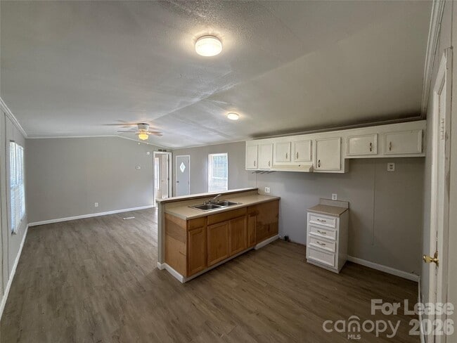 306 Huffstetler Rd