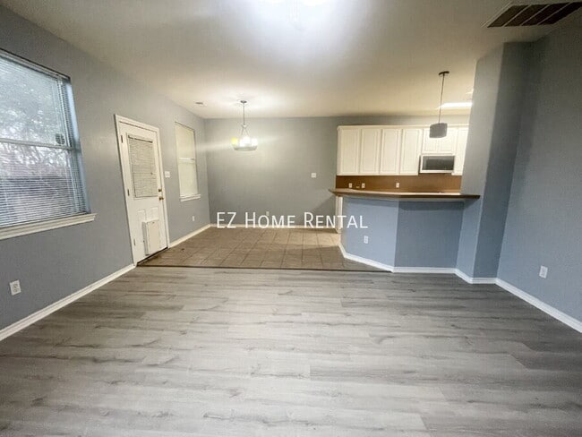 Photo - 16854 Carrollton Creek Ln