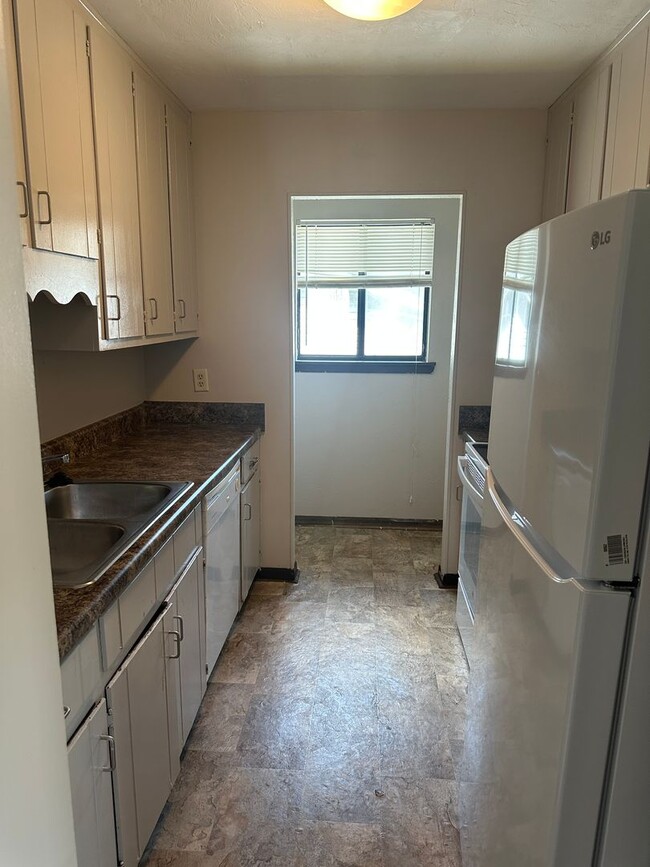 Photo - 1640 Willow Bend Way