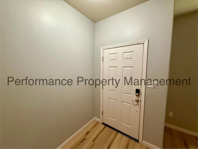 Photo - Spacious 4 Bed/2 Bath S Bakersfield Home w/ RBP & $0 Deposit Option