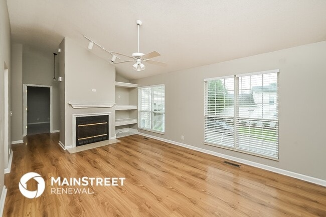 Photo - 1014 Lassiter Dr