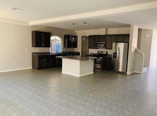 Photo - 4 BEDROOMS IN HIGHLANDS RANCH!!!