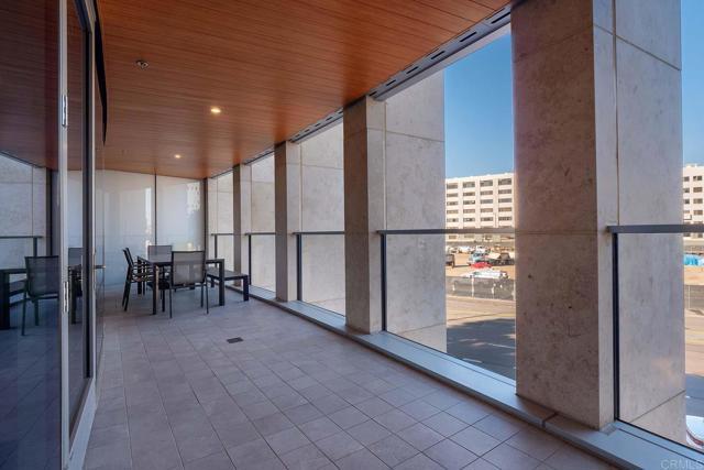 Photo - 888 W E St Unidad 306