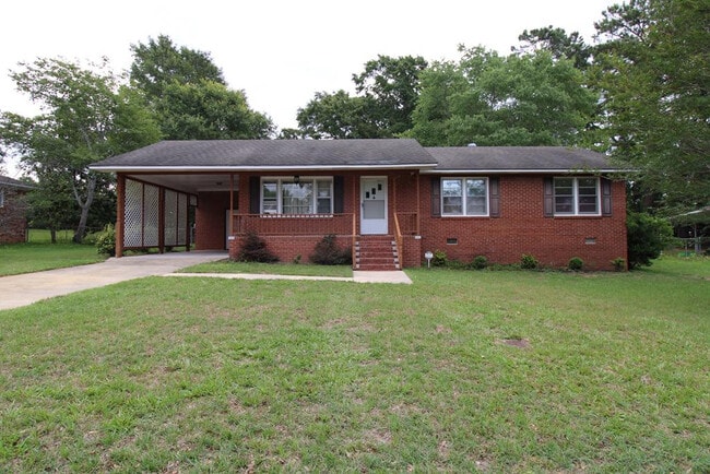 Building Photo - 2413 Hunt Club Rd