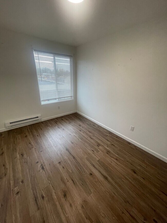 Photo - 2 Bedroom Town House!