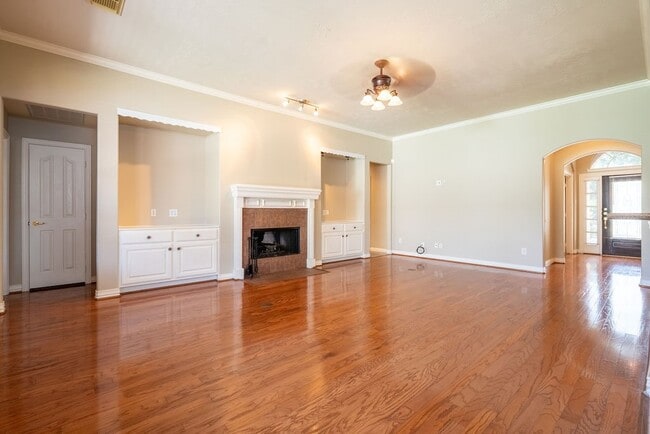 Photo - 12502 Boxwood Way Ln
