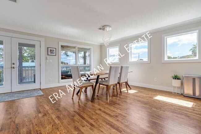 Photo - 1725 Union Ave