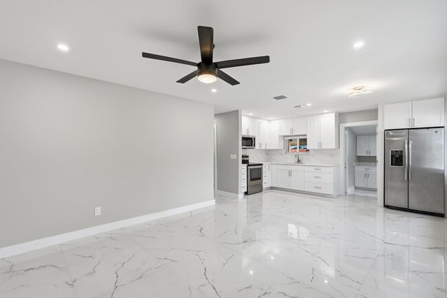 Photo - 4380 NW 59th Ct