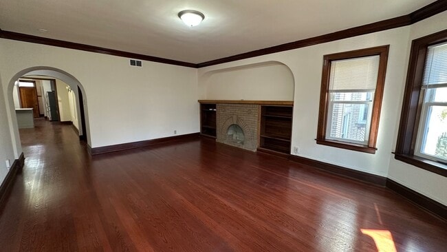 Photo - 5530 N Artesian Ave Condo Unit 2