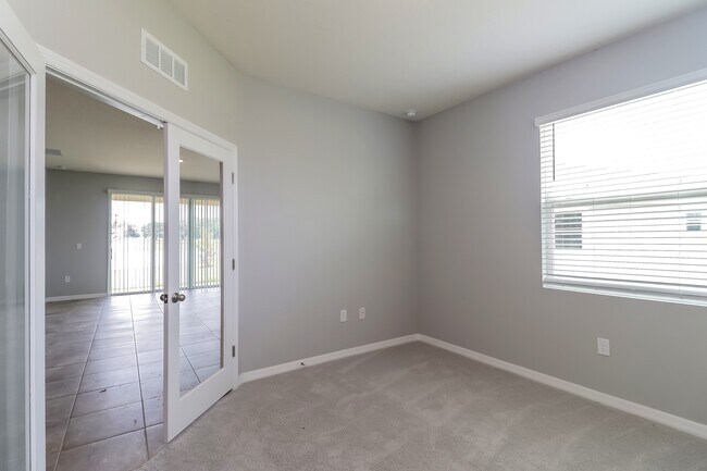 Photo - 31209 Mango Fade Wy