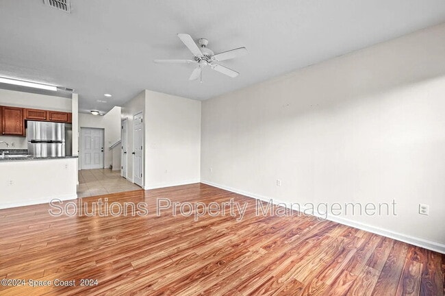 Photo - 1375 Lara Cir
