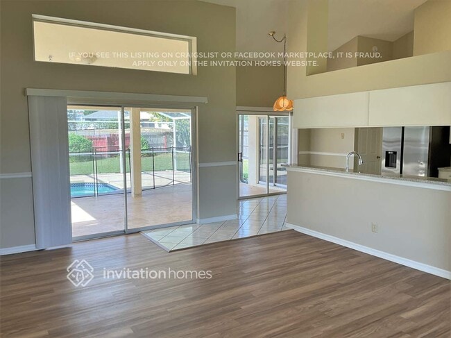 Photo - 5660 Loma Vista Dr W