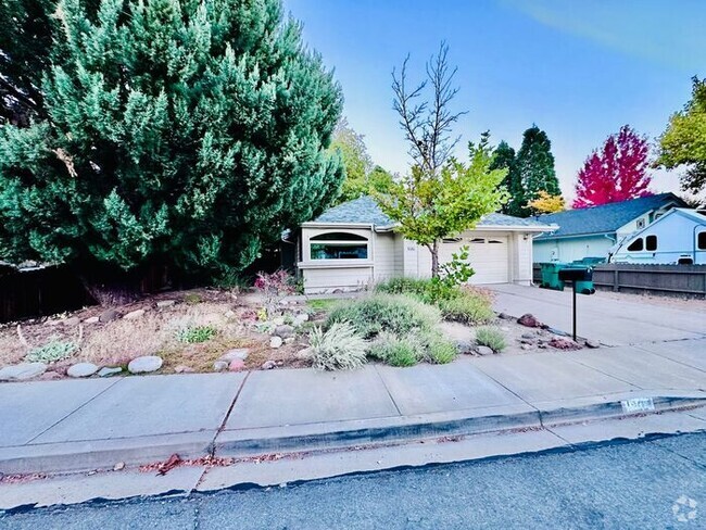 Building Photo - 1262 Valley Creek Rd Rental