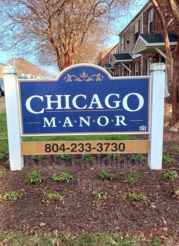 Photo - 618 E 18th St