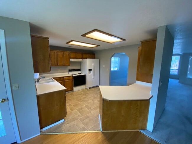 Photo - SINGLE LEVEL 3 BEDROOM HOME, FENCED IN YARD