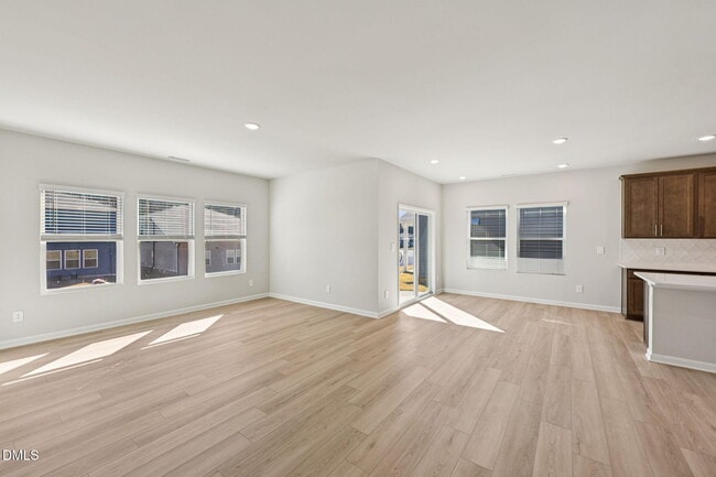 Photo - 316 Karlov Rd