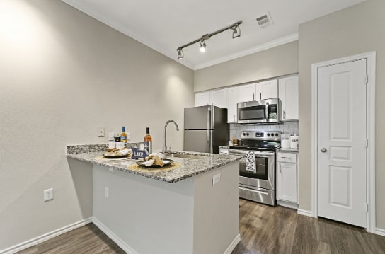 Building Photo - 9225 Garland Rd Unit 11104 Rental