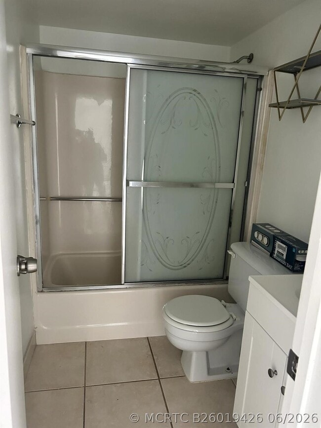 3662 N University Dr Unit F-7