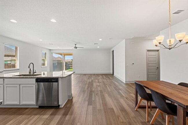 Photo - 16737 Marcello Dr