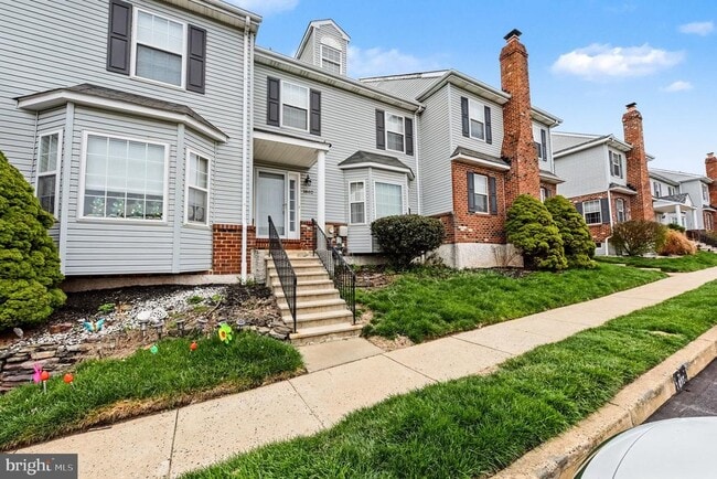 Photo - 1802 Harrison Ct