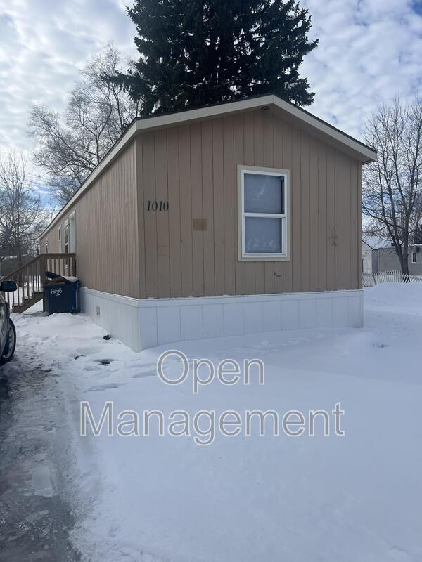 Photo - 3512 Kelly St