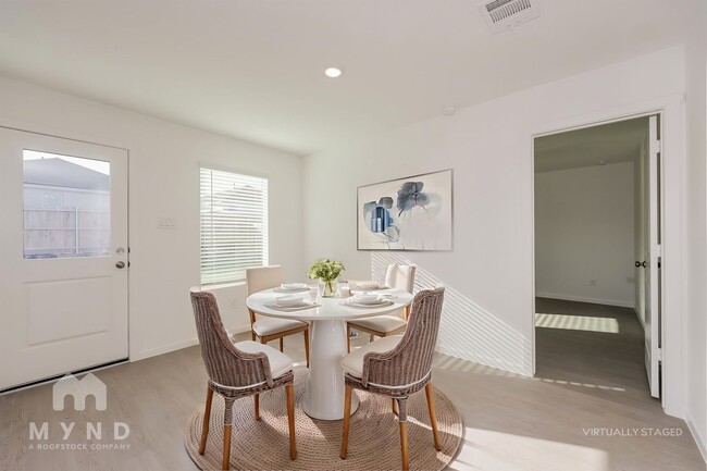 Photo - 2712 River Knl Ln