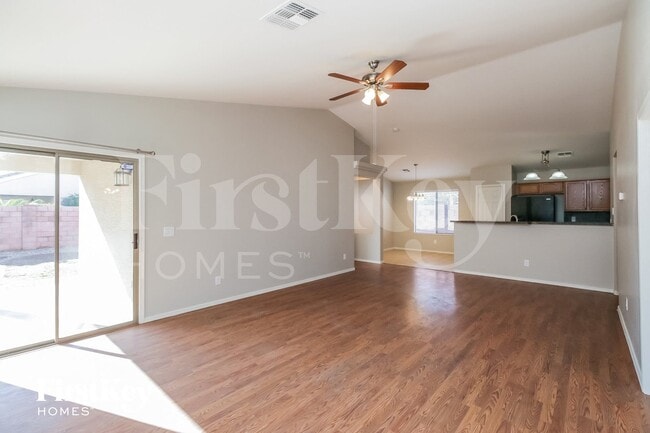 3769 W Dancer Ln