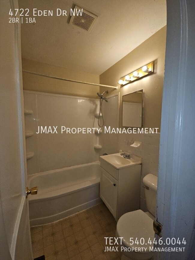 Photo - 4722 Eden Dr NW