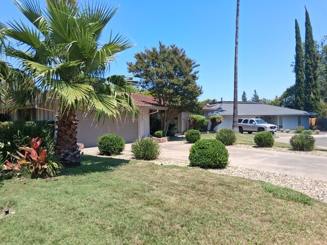 Photo - 6580 Harmon Dr Unidad 6580 Harmon Drive