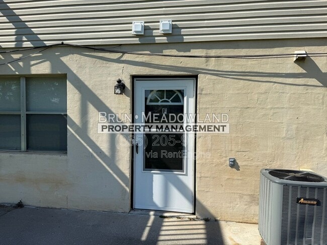 Photo - 1921 Meadowland Ln Unit F