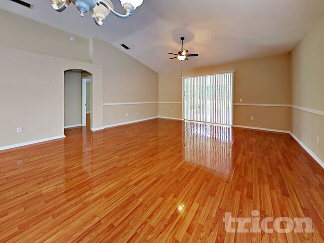Photo - 1219 Horsemint Ln