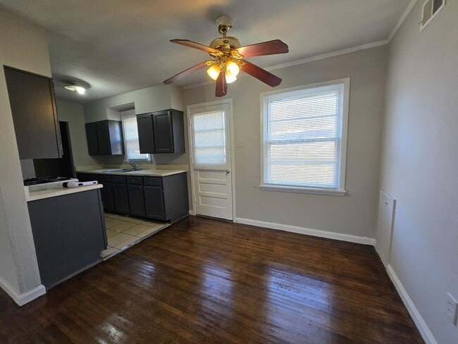 Photo - 964 Elizabeth Ln