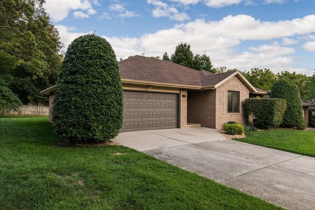Photo - All brick home in Glendale schools!