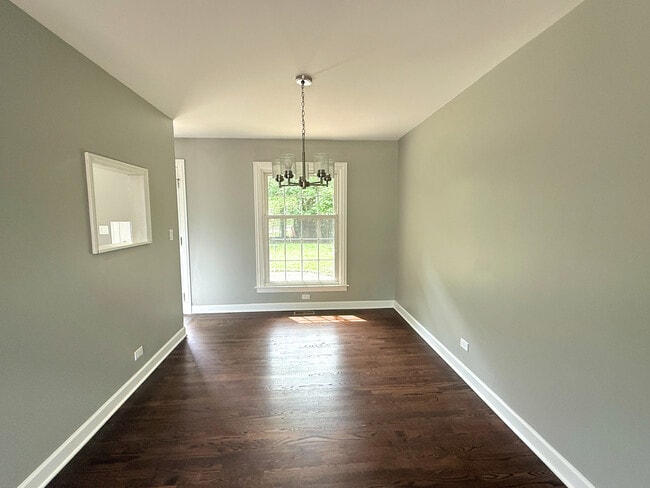 Photo - 1807 S Surrey Ridge Dr