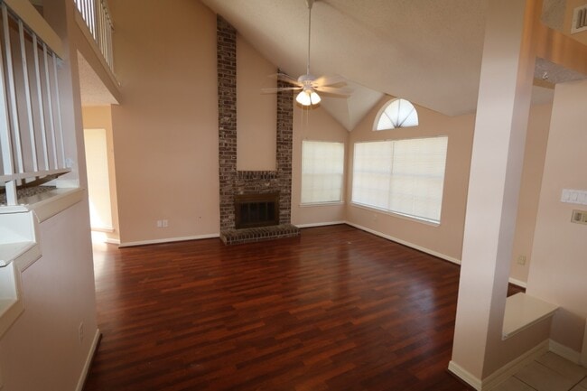 Photo - 12510 Sableleaf Dr