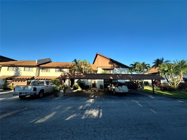 Photo - 4578 Red Maple Rd Unit 904
