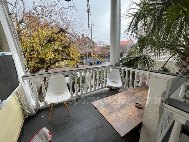 Photo - 121 Smith St Unit 3